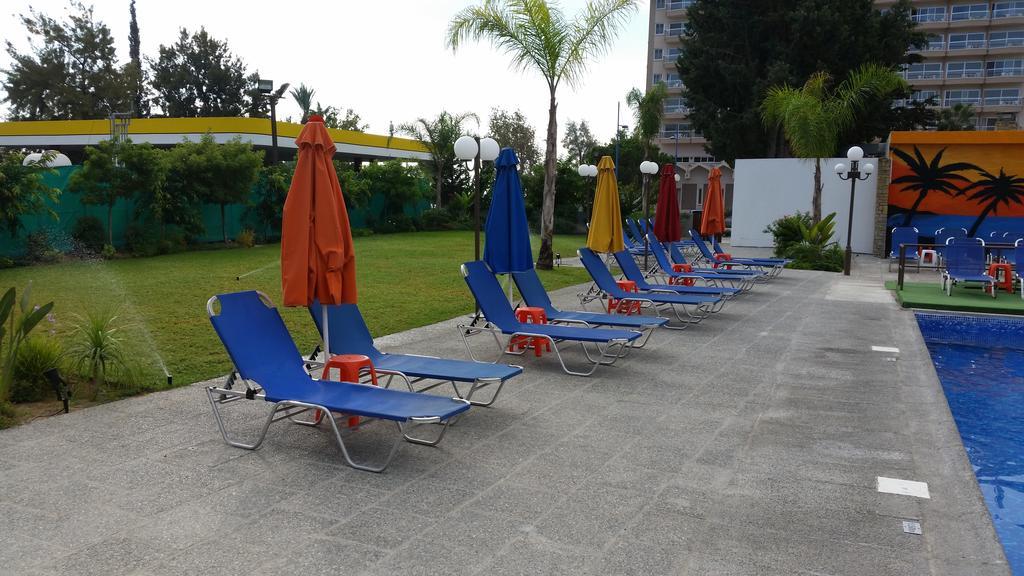 The Caravel Hotel 레메소스 외부 사진