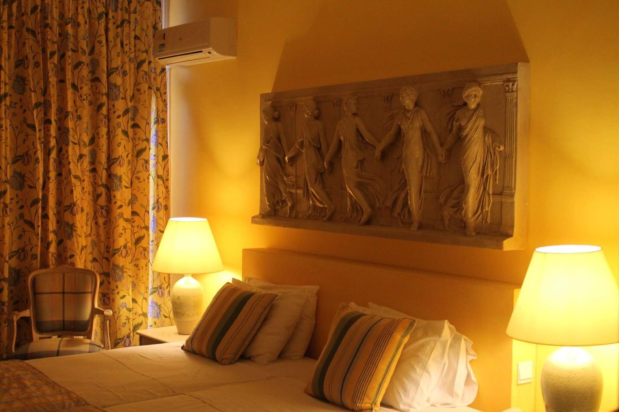 The Caravel Hotel 레메소스 외부 사진