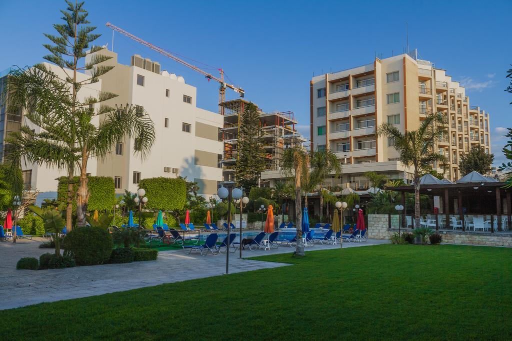 The Caravel Hotel 레메소스 외부 사진