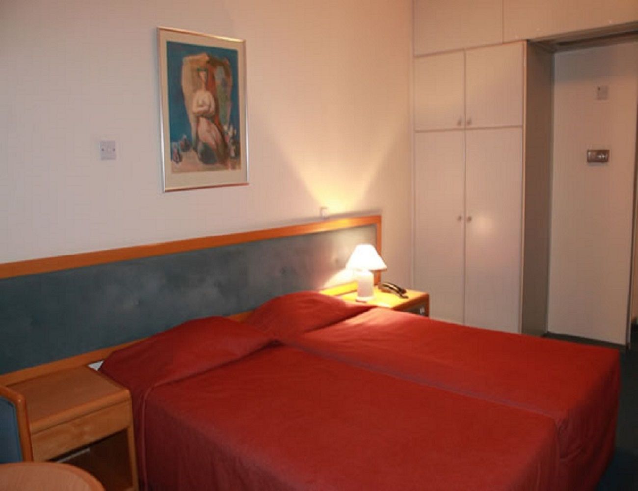 The Caravel Hotel 레메소스 외부 사진